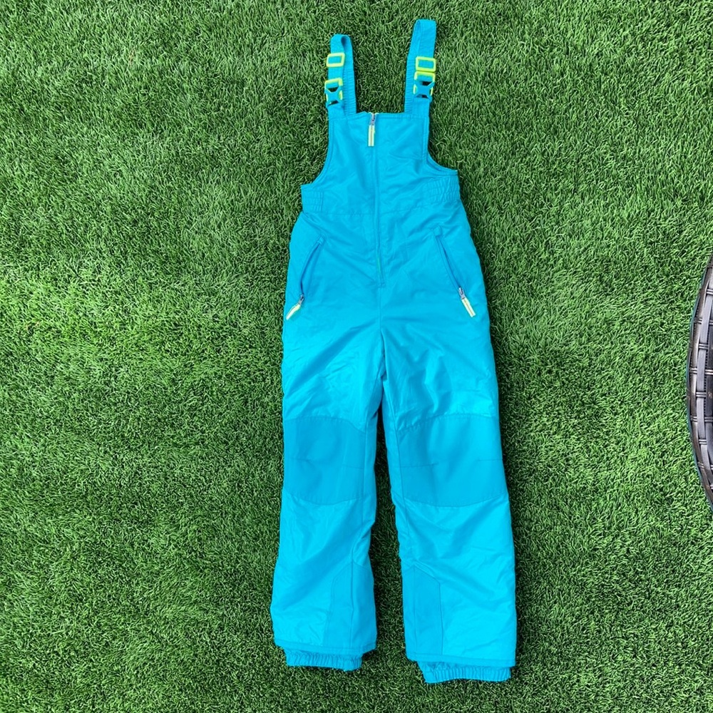 Champion // Girls’ Snow Bib // Size 7-8